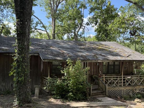 1159 Lake Breeze Dr., Hickory Flat, MS 38633