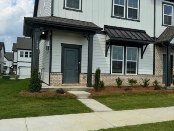 5724 Runnel Way , Harrisburg, NC 28215