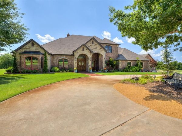 12801 S Choctaw Road, Newalla, OK 74857