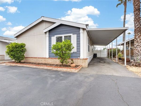 1925 E La Veta Avenue, Unit 50, Orange, CA 92866