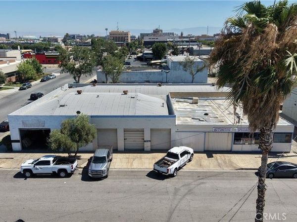 1415 25th St., Bakersfield, CA 93301