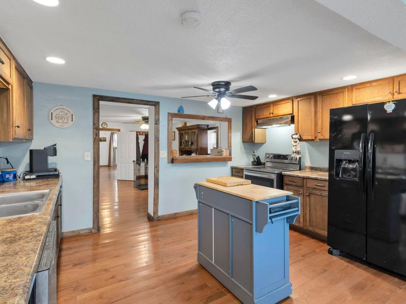 156 S 3rd Street, Newark, OH 43055 Photo 18