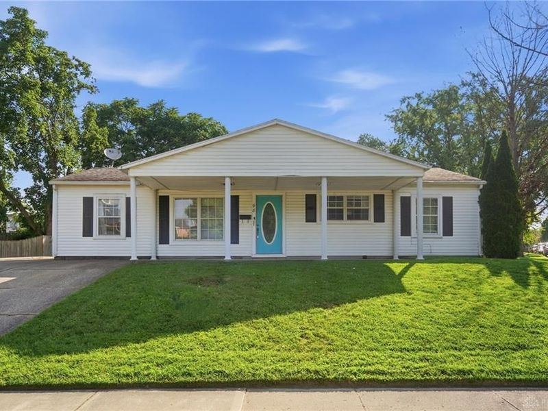 98 Millard Drive, Franklin, OH 45005 Photo 1
