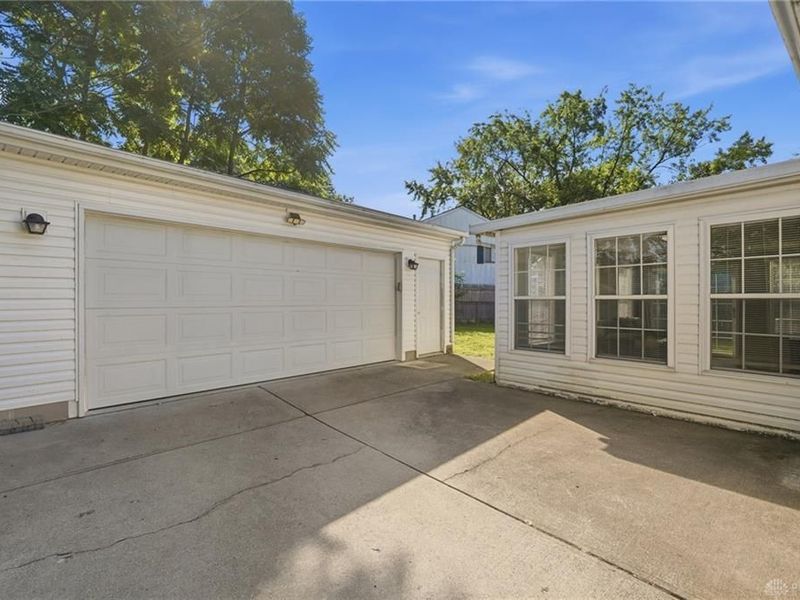 98 Millard Drive, Franklin, OH 45005 Photo 47