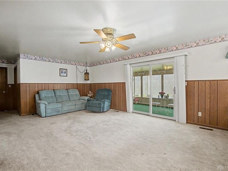 6301 Blossom Park Drive, West Carrollton, OH 45449 Photo 11