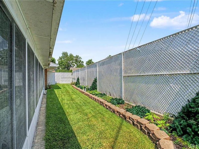 6301 Blossom Park Drive, West Carrollton, OH 45449 Photo 37