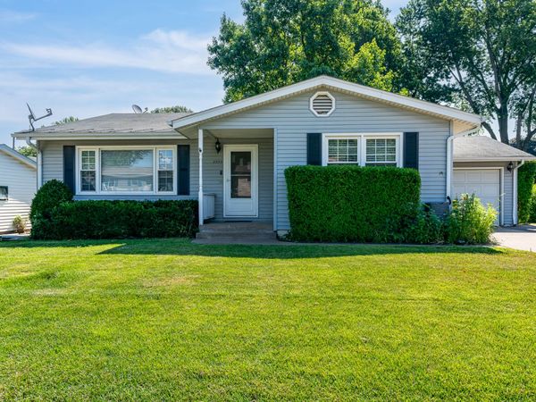 2233 Jebens Avenue , Davenport, IA 52804
