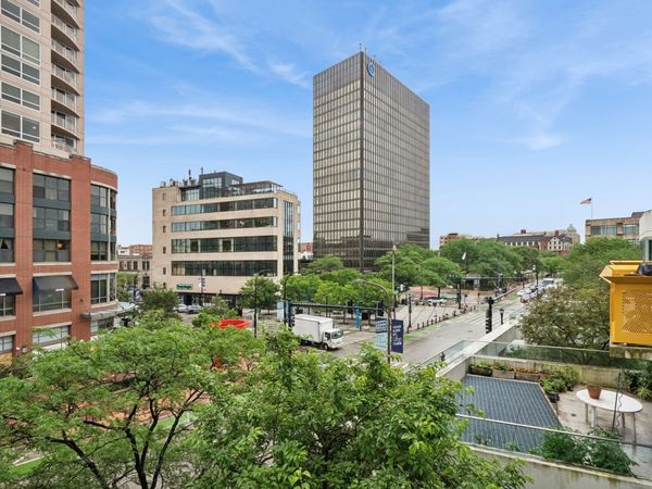 1580 Sherman Avenue , Unit 405, Evanston, IL 60201
