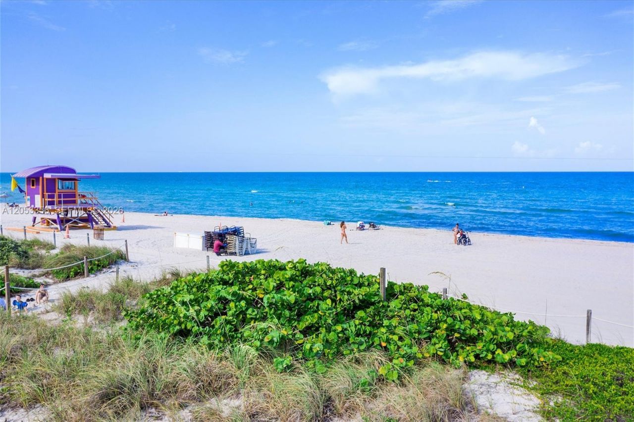 5001 Collins Ave , Unit 4E, Miami Beach, FL 33140 Photo