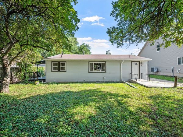 607 Cummins Road, Des Moines, IA 50315