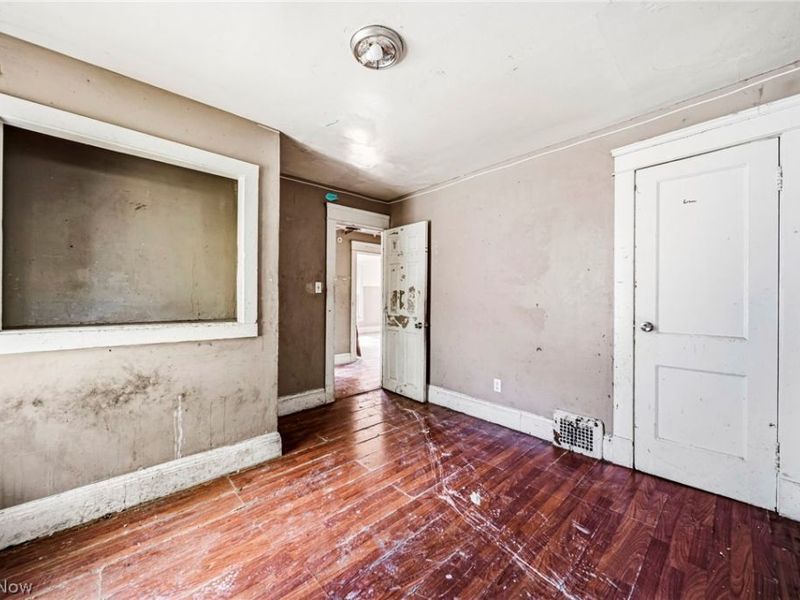 4246 E 128th Street, Cleveland, OH 44105 Photo 14