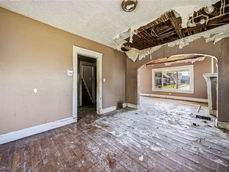 4246 E 128th Street, Cleveland, OH 44105 Photo 8