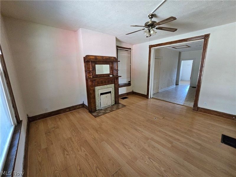 312 N 7th Street, Martins Ferry, OH 43935 Photo 9