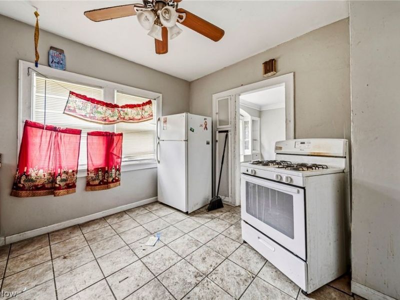 3317 E 139th Street, Cleveland, OH 44120 Photo 23