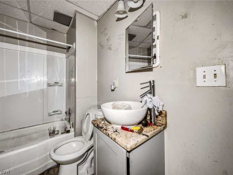 3317 E 139th Street, Cleveland, OH 44120 Photo 26