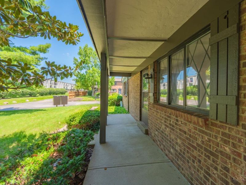 491 Halifax Circle, Union Twp, OH 45244 Photo 8