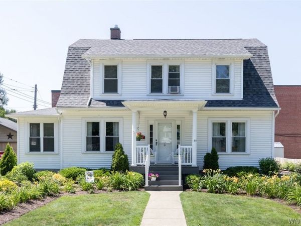 15 Park Boulevard, Lancaster, NY 14086