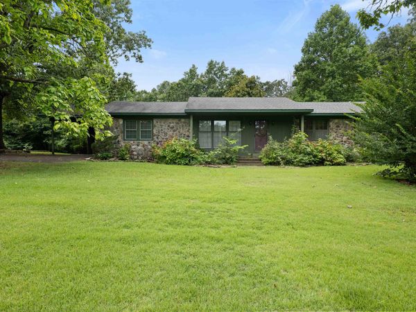 1717 HWY 63, Williford, AR 72482