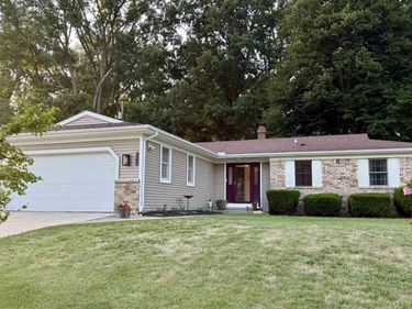 2038 Carisbrook Drive, Temperance, MI 48182