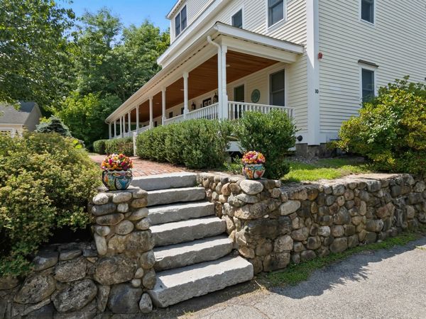10 Friend Ct, Unit 3, Wenham, MA 01984