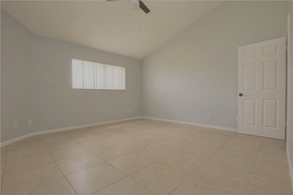 3413 NW 44th Street, Unit 201, Lauderdale Lakes, FL 33309 Photo