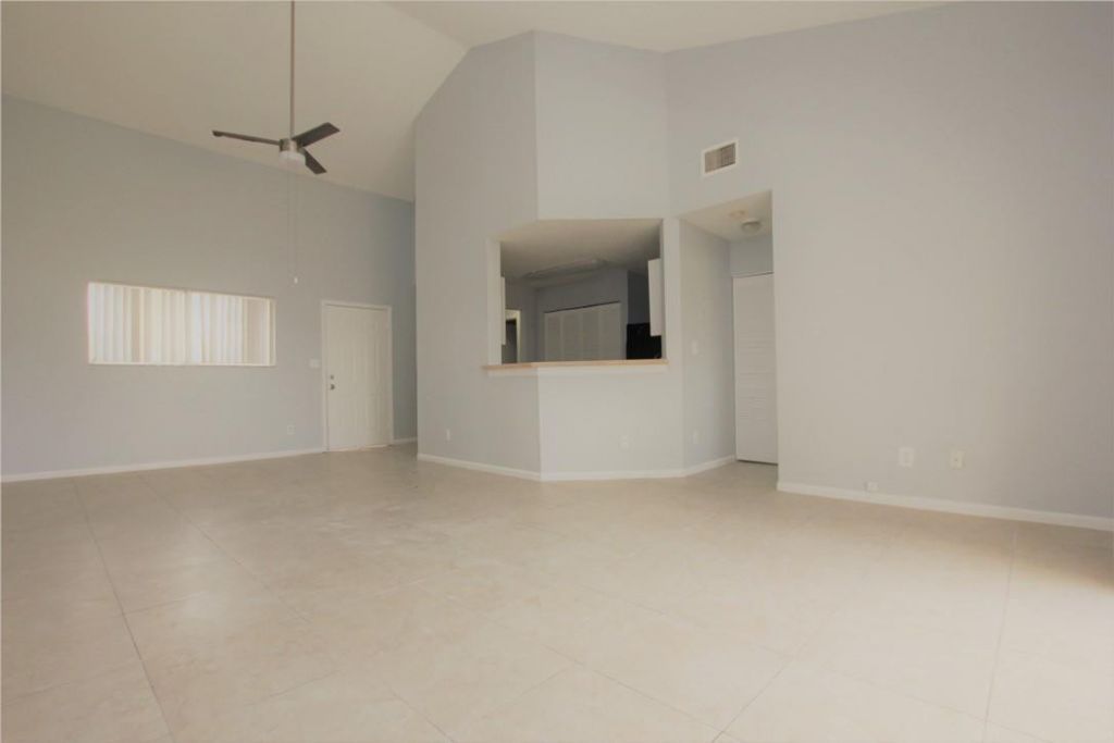 3413 NW 44th Street, Unit 201, Lauderdale Lakes, FL 33309 Photo