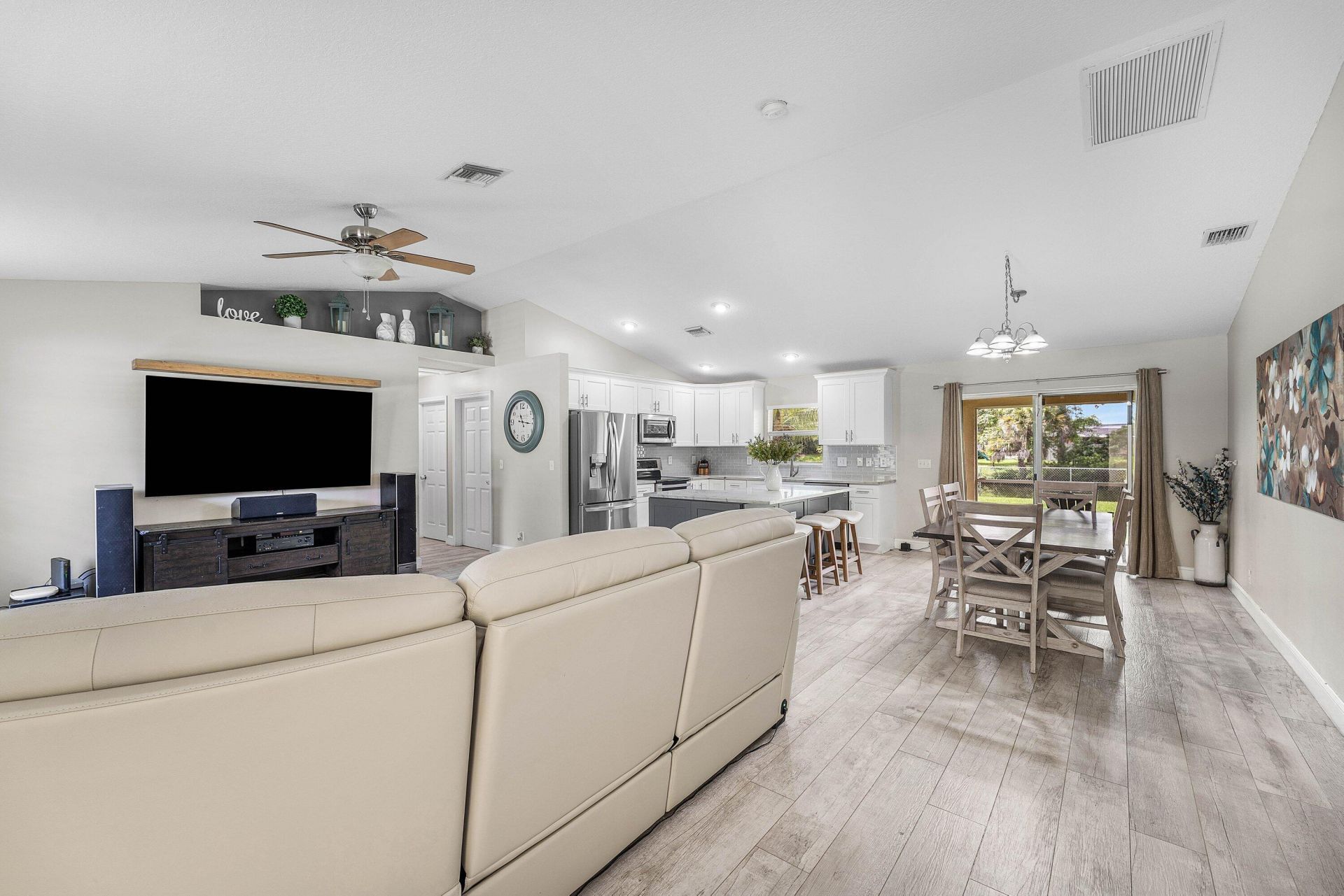 126 Sandpiper Avenue, Royal Palm Beach, FL 33411 Photo