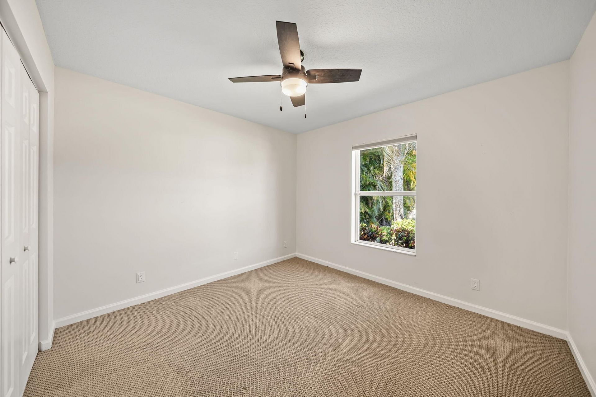 111 Meadow Woode Drive, Royal Palm Beach, FL 33411 Photo