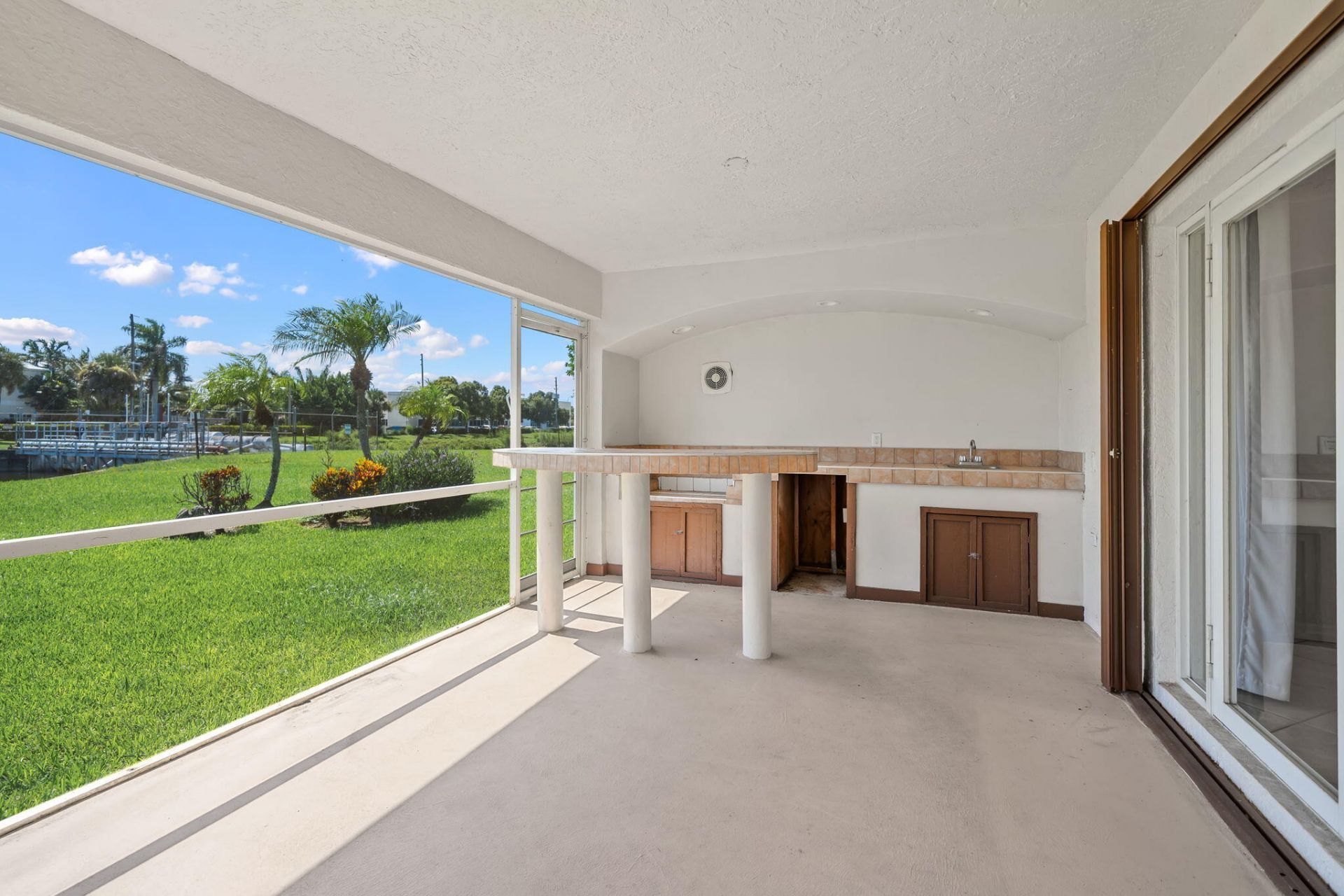111 Meadow Woode Drive, Royal Palm Beach, FL 33411 Photo
