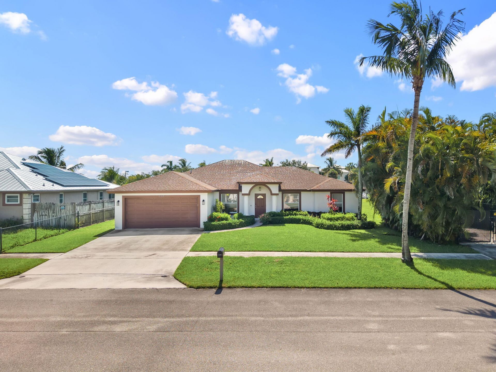 111 Meadow Woode Drive, Royal Palm Beach, FL 33411 Photo