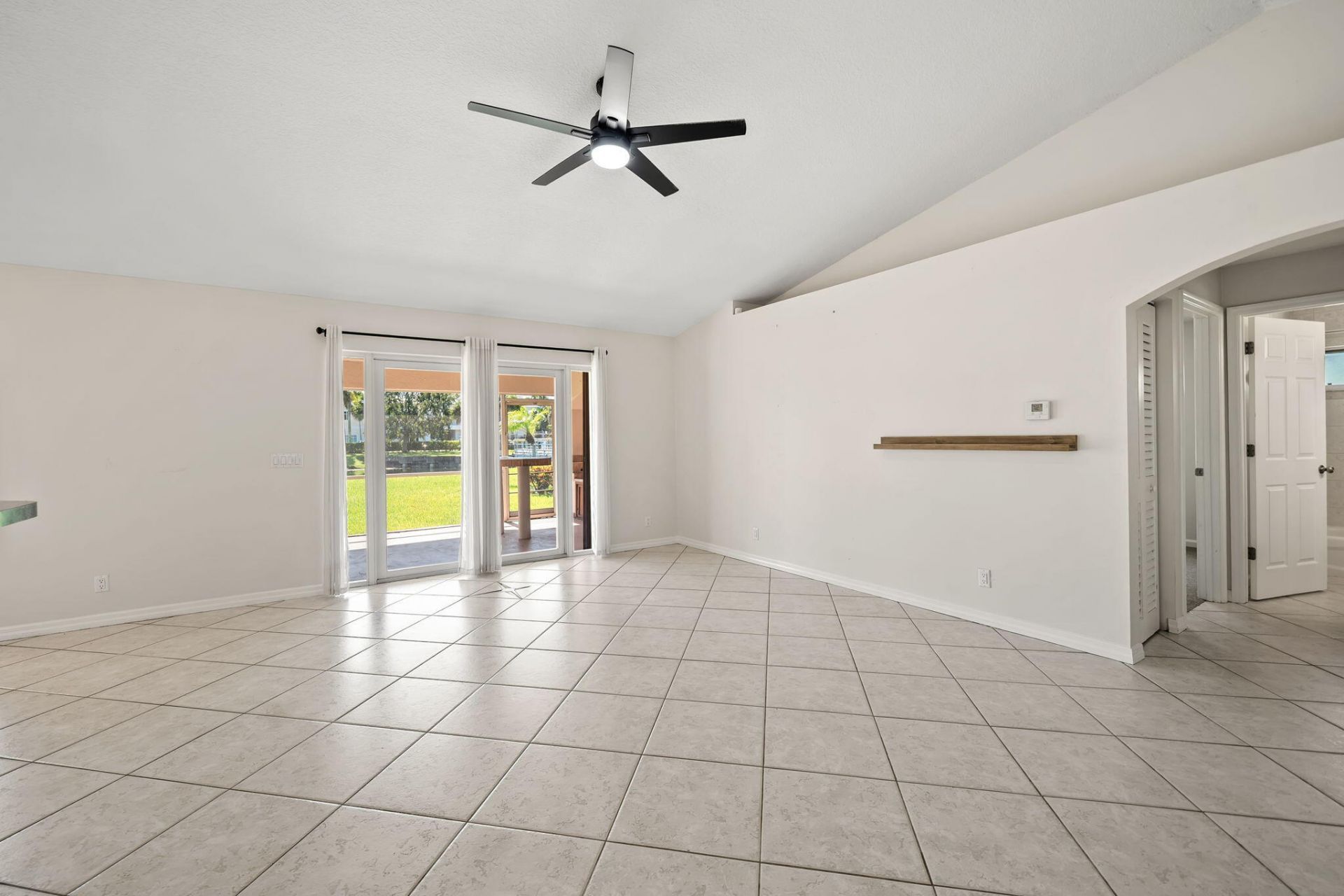 111 Meadow Woode Drive, Royal Palm Beach, FL 33411 Photo