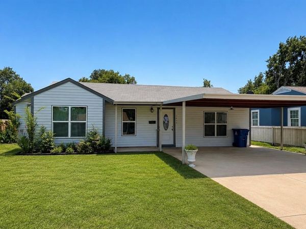 1640 Glenn Drive, Blue Mound, TX 76131