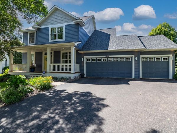 2362 Fieldstone Curve, Woodbury, MN 55129