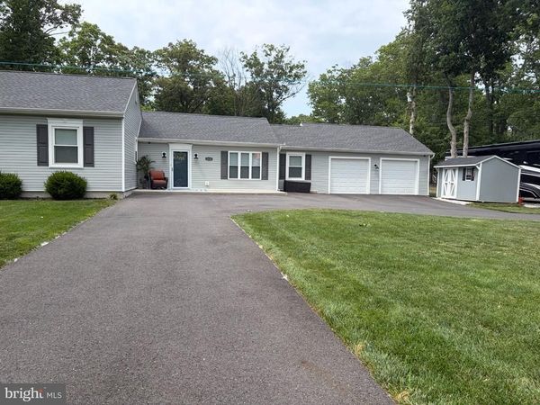 2420 SUNSET AVENUE, WILLIAMSTOWN, NJ 08094