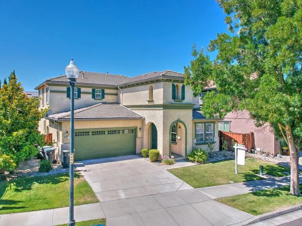 660 Bramblewood Ave, Lathrop, CA 95330