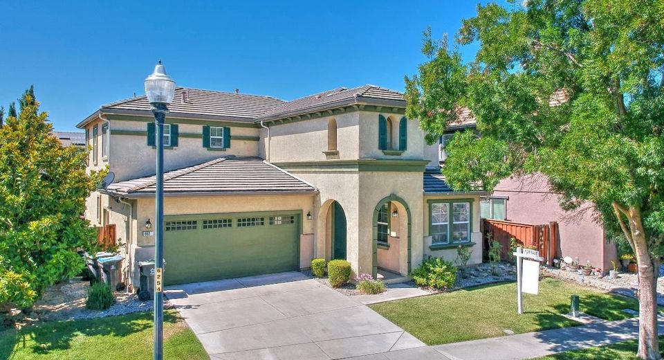 660 Bramblewood Ave, Lathrop, CA 95330 Photo
