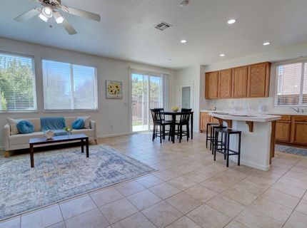 660 Bramblewood Ave, Lathrop, CA 95330 Photo