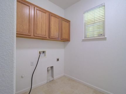 660 Bramblewood Ave, Lathrop, CA 95330 Photo