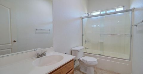 660 Bramblewood Ave, Lathrop, CA 95330 Photo