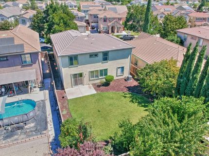 660 Bramblewood Ave, Lathrop, CA 95330 Photo