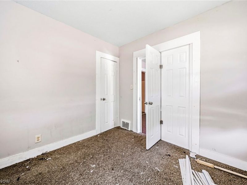 12020 Parkview Avenue, Cleveland, OH 44120 Photo 7