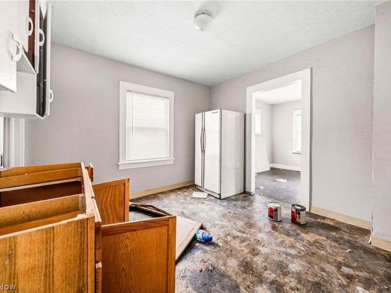 12020 Parkview Avenue, Cleveland, OH 44120 Photo 9