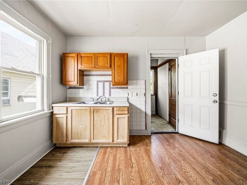 2902 E 119th Street, Cleveland, OH 44120 Photo 17