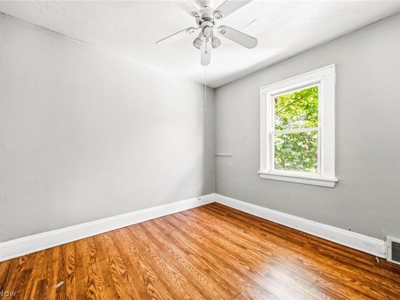 2902 E 119th Street, Cleveland, OH 44120 Photo 18