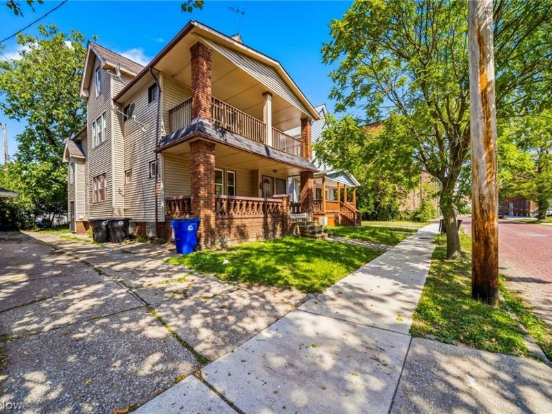 2902 E 119th Street, Cleveland, OH 44120 Photo 2