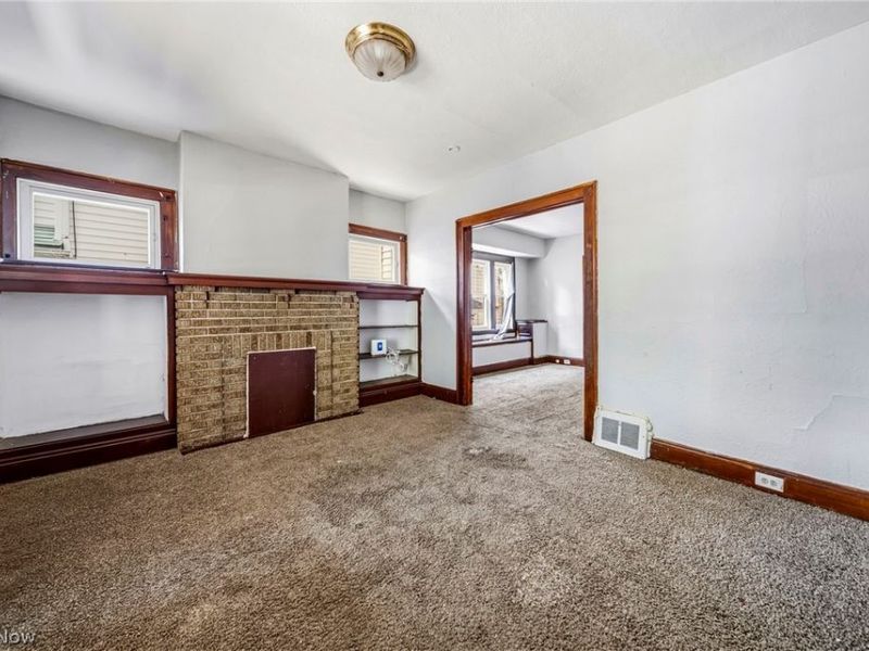 2902 E 119th Street, Cleveland, OH 44120 Photo 3