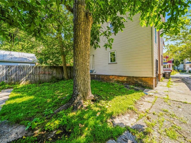 2902 E 119th Street, Cleveland, OH 44120 Photo 34