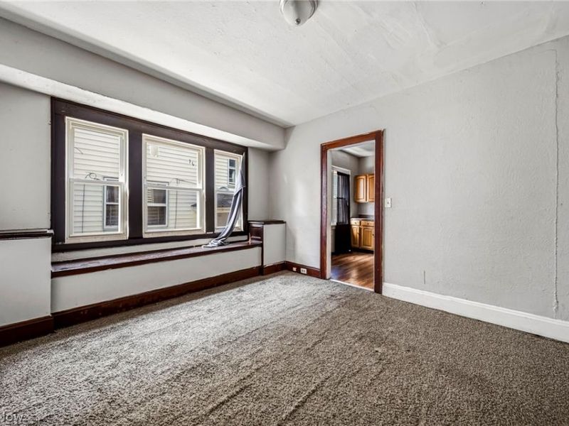 2902 E 119th Street, Cleveland, OH 44120 Photo 6