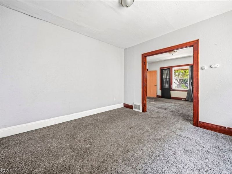 2902 E 119th Street, Cleveland, OH 44120 Photo 7