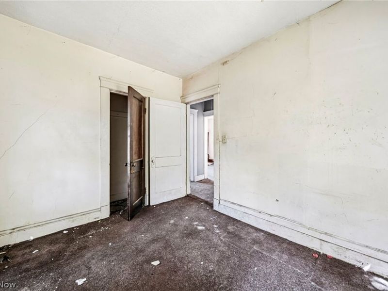 9920 Olivet Avenue, Cleveland, OH 44108 Photo 14